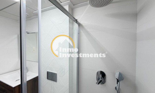 Reventa - Apartamento - Torrevieja - Estacion de autobuses