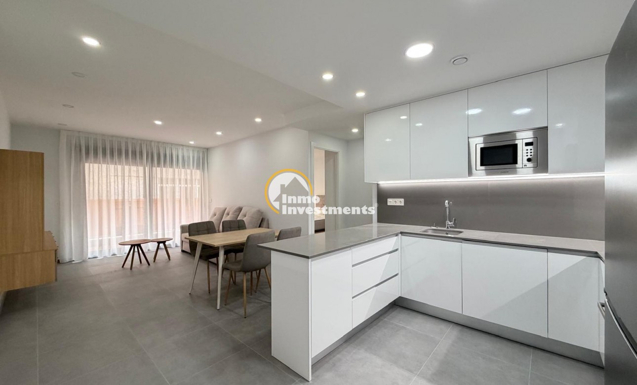 Reventa - Apartamento - Torrevieja - Estacion de autobuses