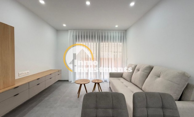 Reventa - Apartamento - Torrevieja - Estacion de autobuses