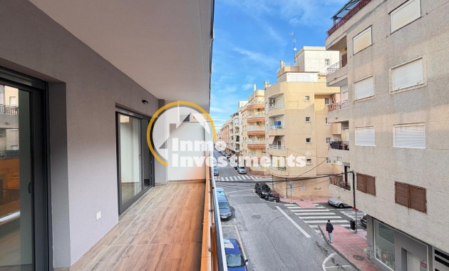 Reventa - Apartamento - Torrevieja - Estacion de autobuses