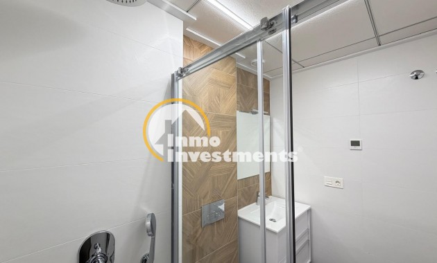 Reventa - Apartamento - Torrevieja - Estacion de autobuses