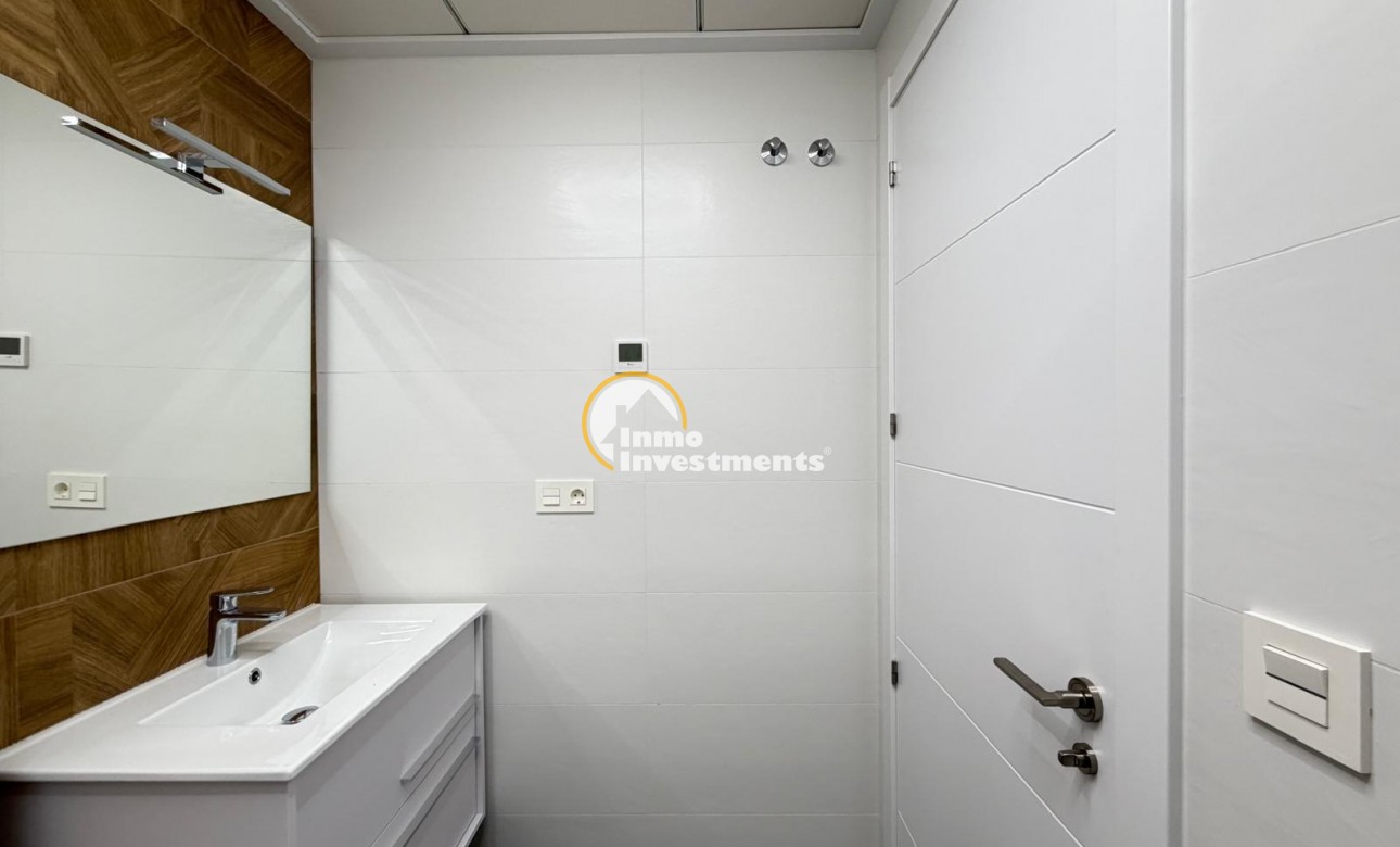 Reventa - Apartamento - Torrevieja - Estacion de autobuses