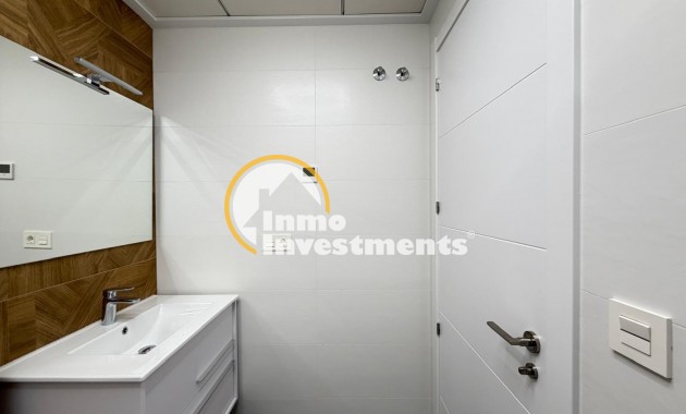 Reventa - Apartamento - Torrevieja - Estacion de autobuses