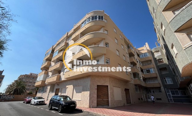 Reventa - Apartamento - Torrevieja - Playa del Cura