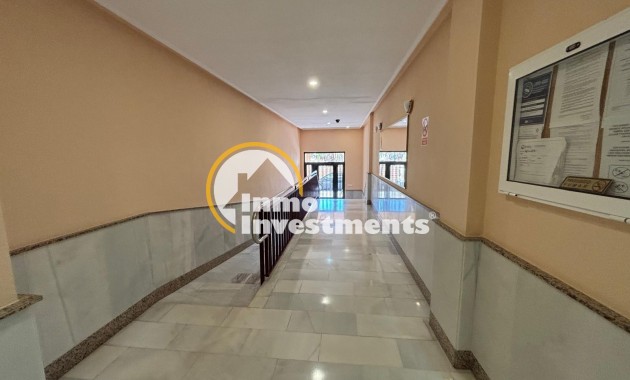 Reventa - Apartamento - Torrevieja - Playa del Cura