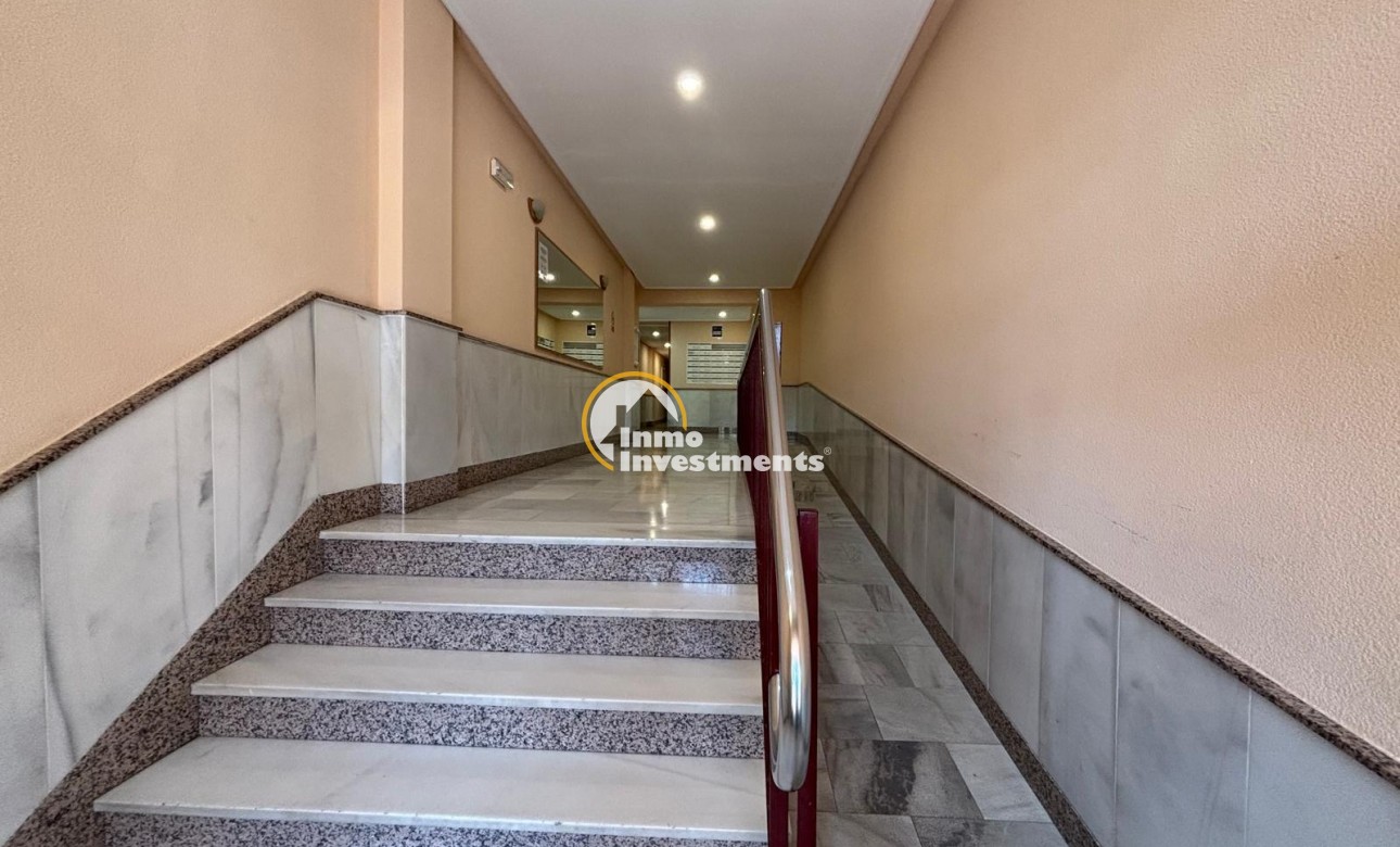 Reventa - Apartamento - Torrevieja - Playa del Cura