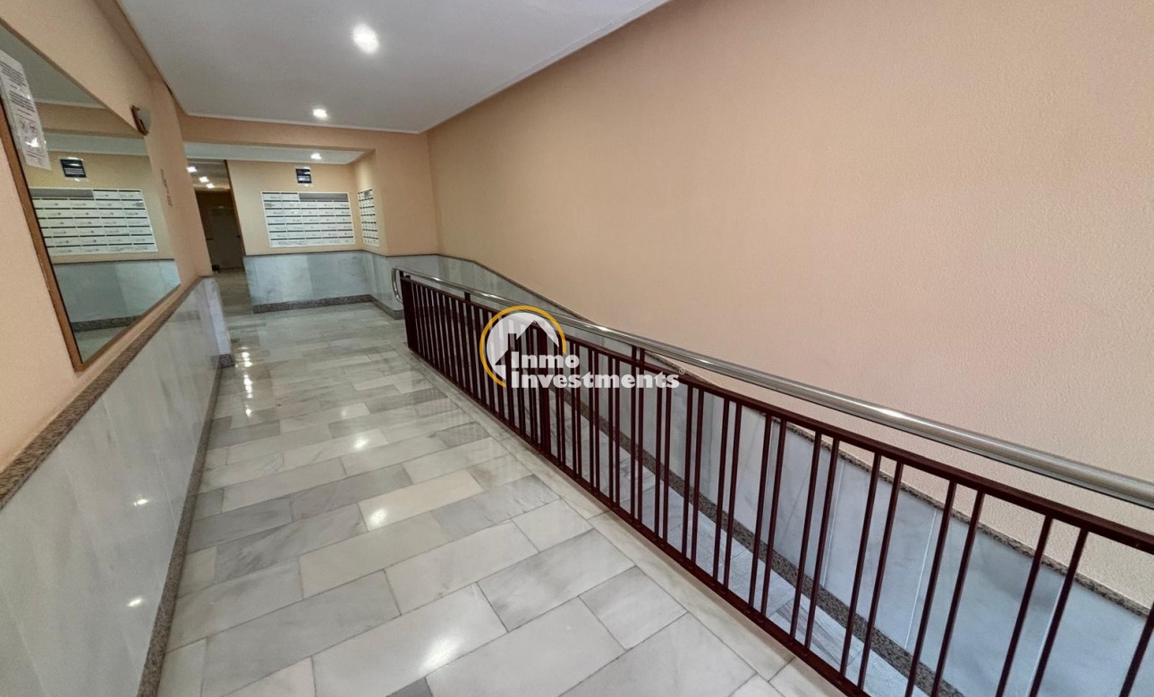 Reventa - Apartamento - Torrevieja - Playa del Cura