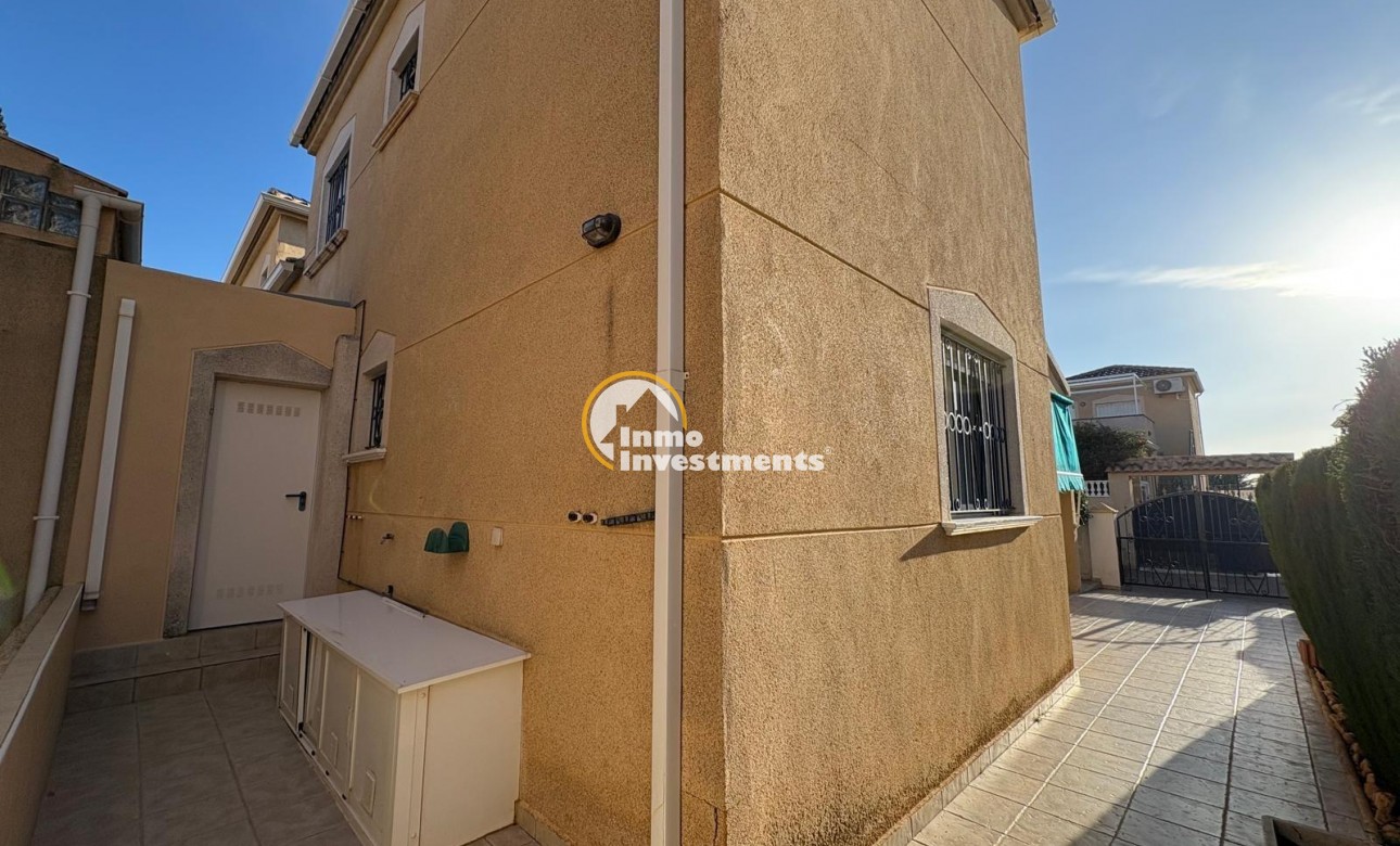 Resale - Villa - Orihuela - Urbanización Perla del Mar