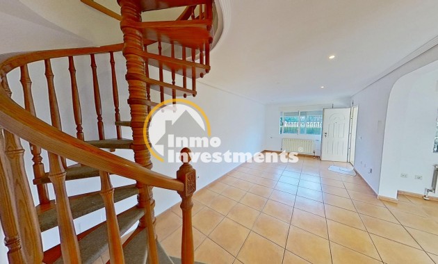 Resale - Villa - Orihuela - Urbanización Perla del Mar