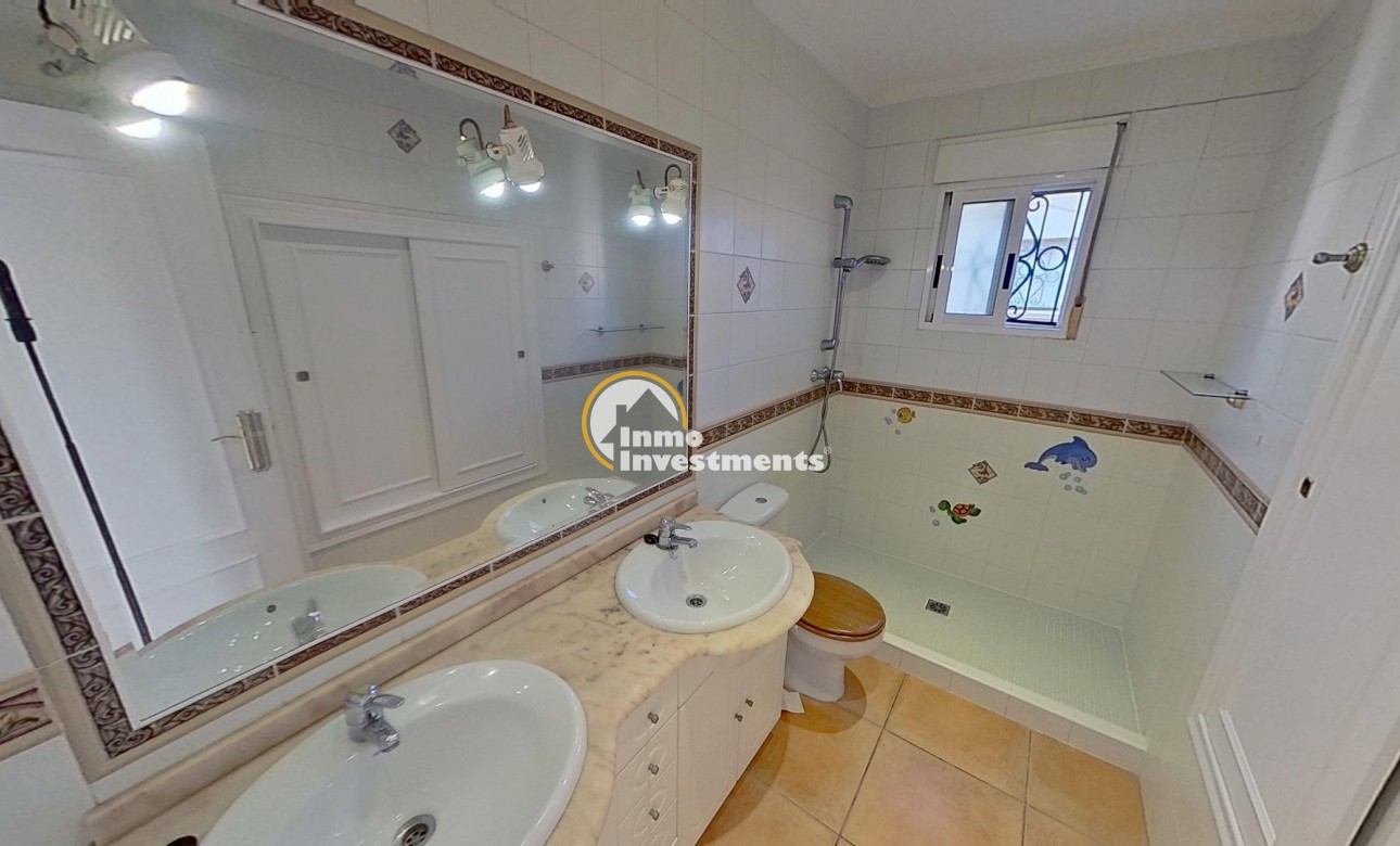 Resale - Villa - Orihuela - Urbanización Perla del Mar