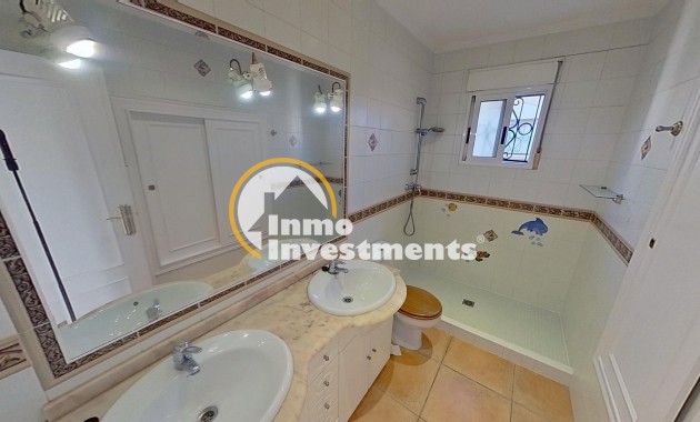 Resale - Villa - Orihuela - Urbanización Perla del Mar