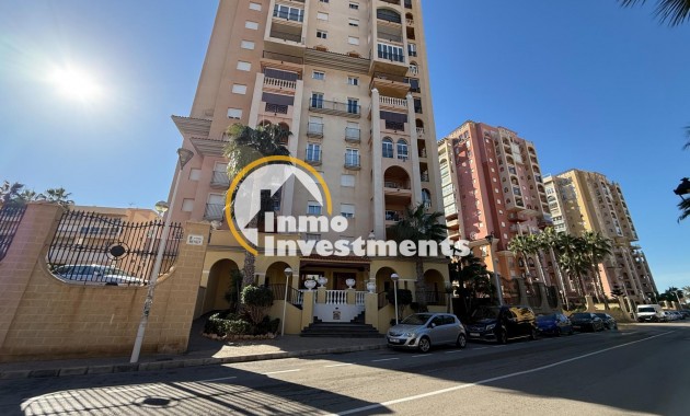 Resale - Apartment - Torrevieja - Playa de Los Locos