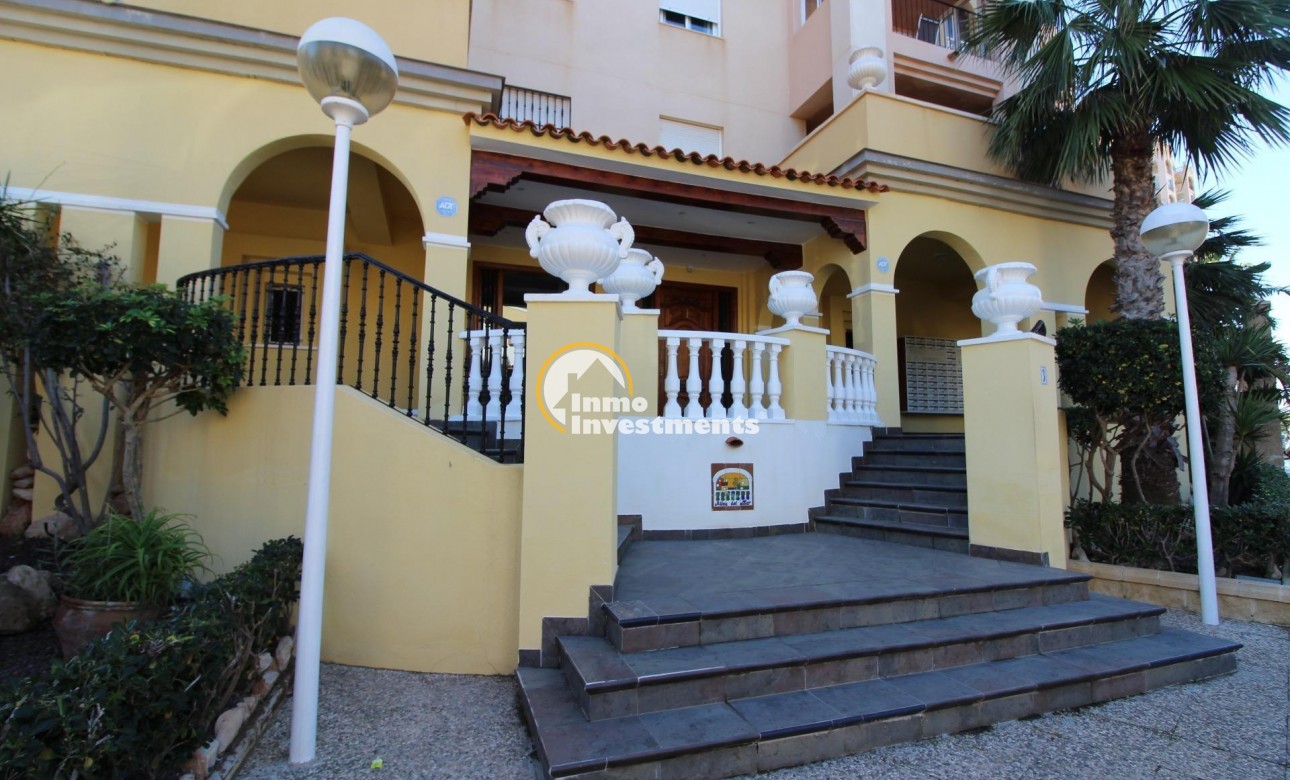 Resale - Apartment - Torrevieja - Playa de Los Locos