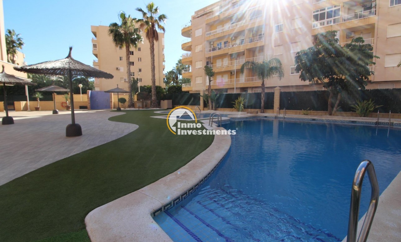 Resale - Apartment - Torrevieja - Playa de Los Locos
