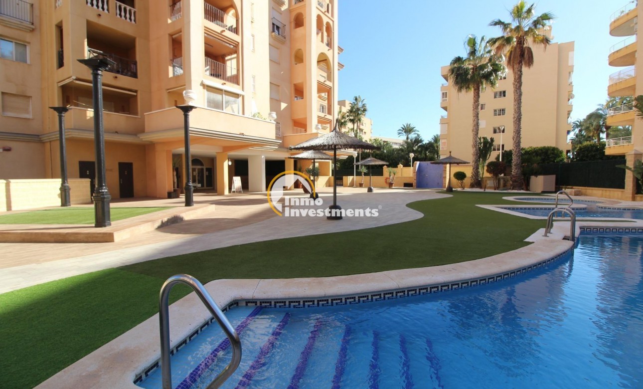 Resale - Apartment - Torrevieja - Playa de Los Locos