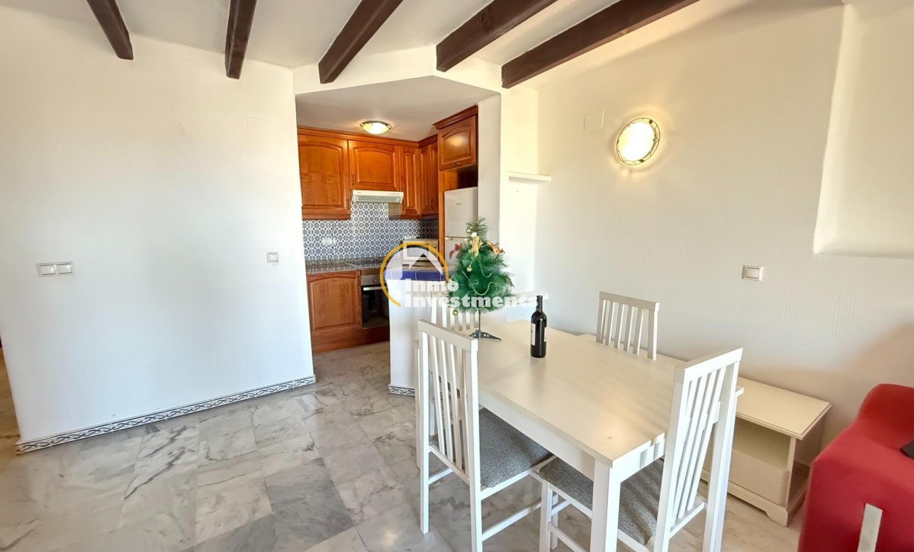 Resale - Apartment - Torrevieja - Playa de Los Locos