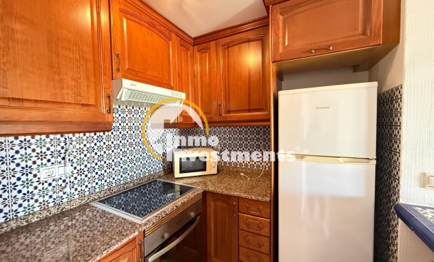 Resale - Apartment - Torrevieja - Playa de Los Locos