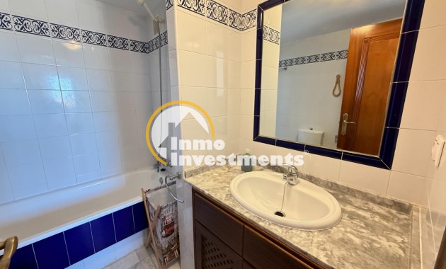 Resale - Apartment - Torrevieja - Playa de Los Locos