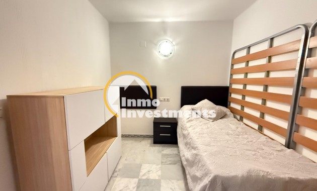 Resale - Apartment - Torrevieja - Playa de Los Locos