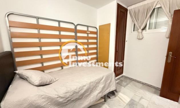 Resale - Apartment - Torrevieja - Playa de Los Locos