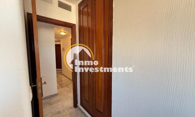 Resale - Apartment - Torrevieja - Playa de Los Locos