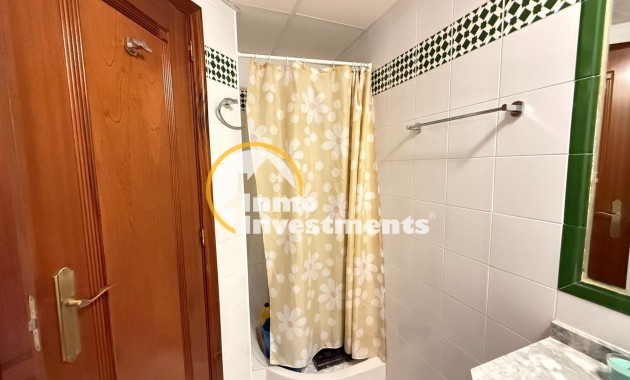 Resale - Apartment - Torrevieja - Playa de Los Locos