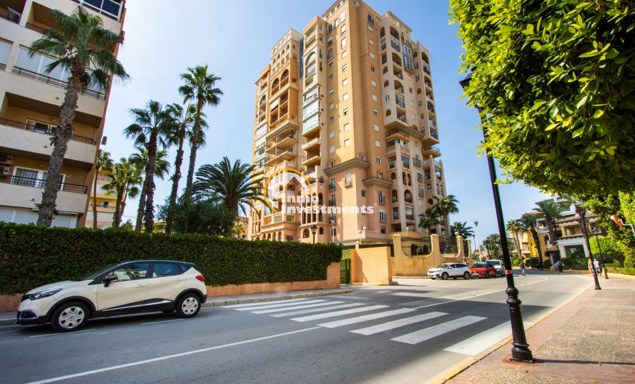 Resale - Apartment - Torrevieja - Los Frutales