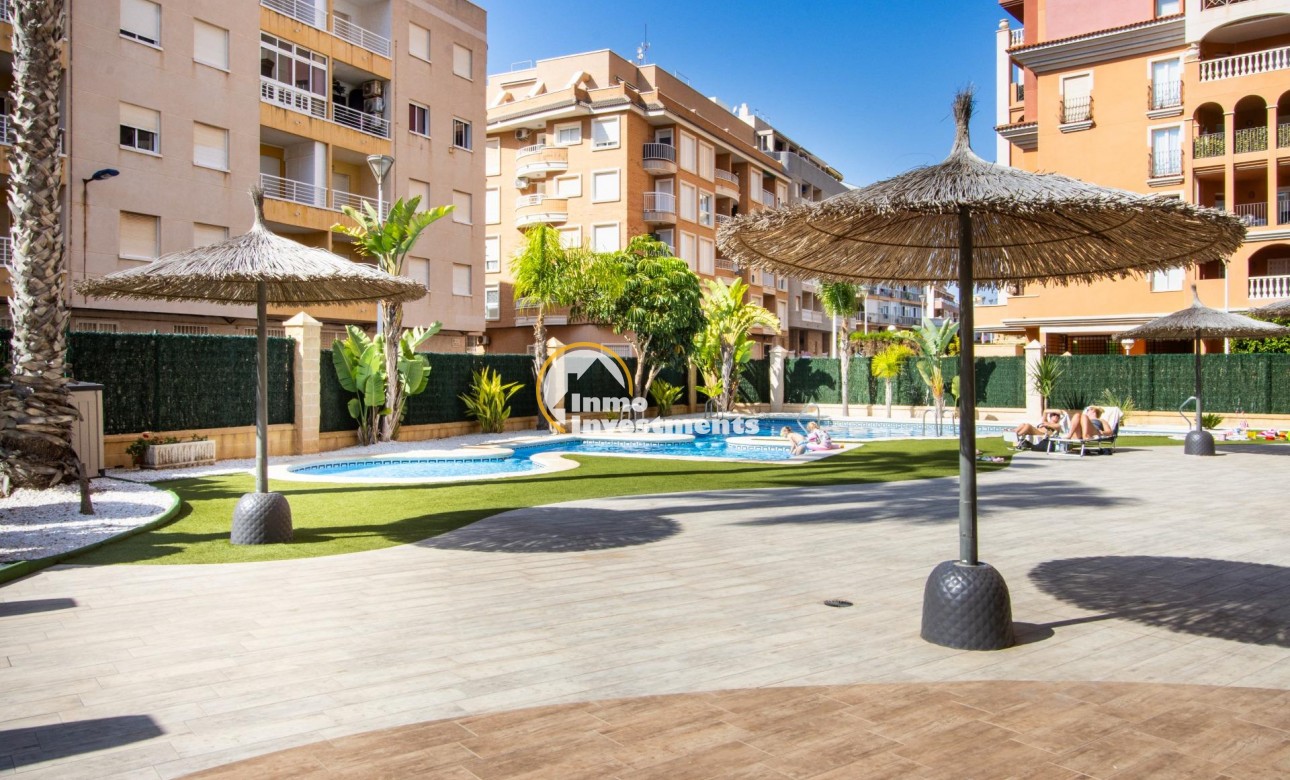 Resale - Apartment - Torrevieja - Los Frutales