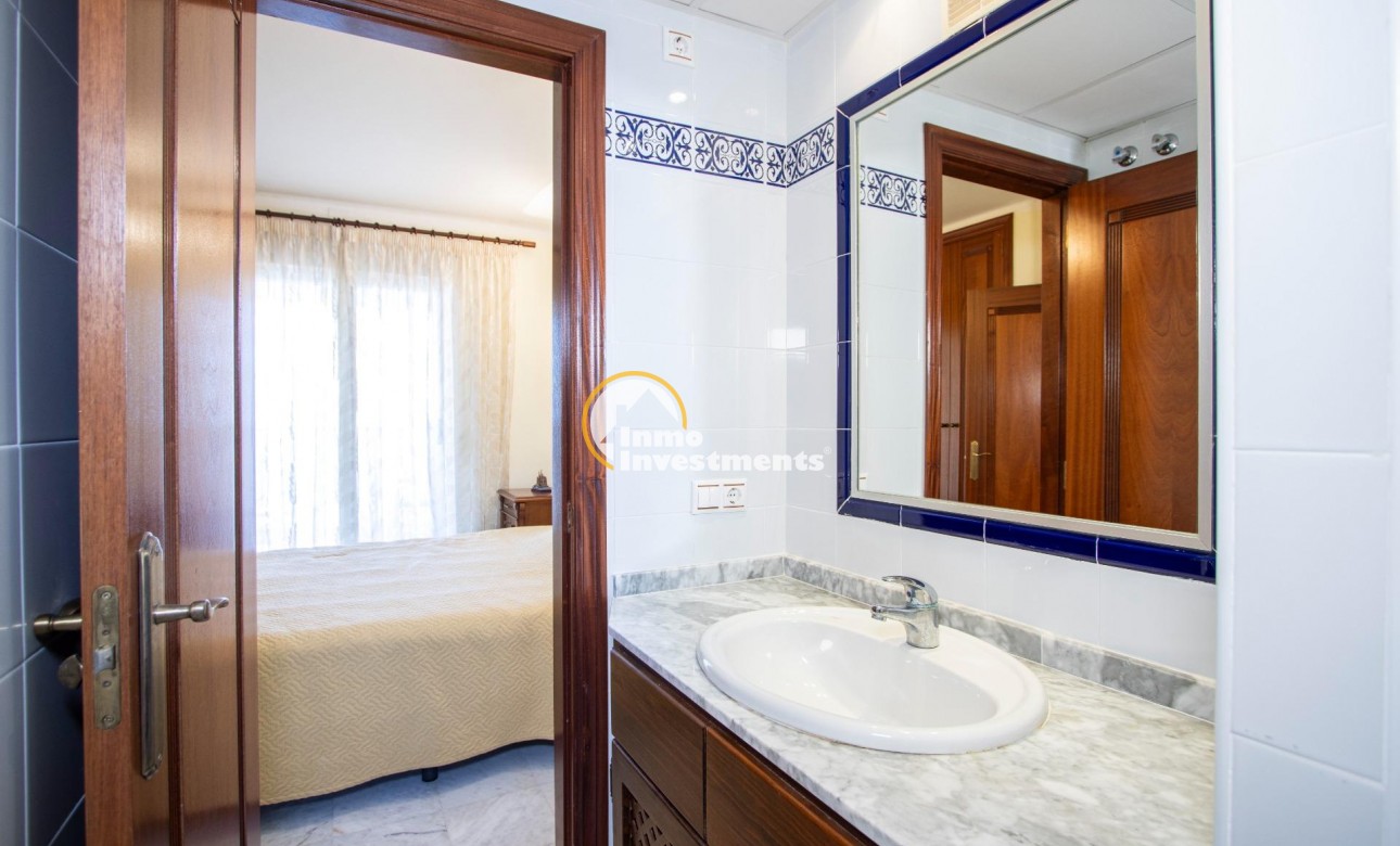 Resale - Apartment - Torrevieja - Los Frutales