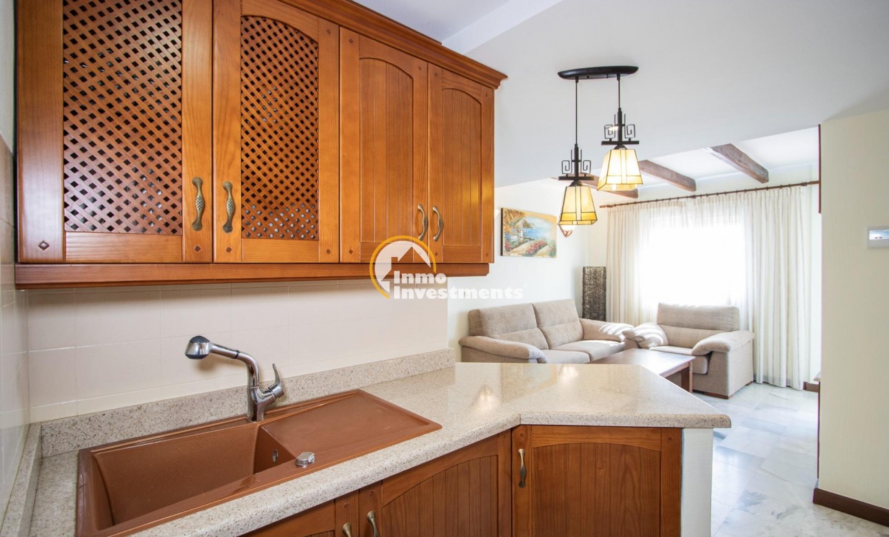 Resale - Apartment - Torrevieja - Los Frutales