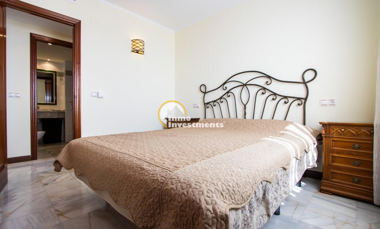 Resale - Apartment - Torrevieja - Los Frutales