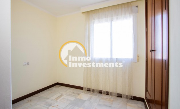 Resale - Apartment - Torrevieja - Los Frutales