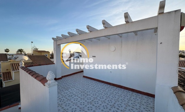 Reventa - Chalet independiente - Orihuela Costa - La Florida