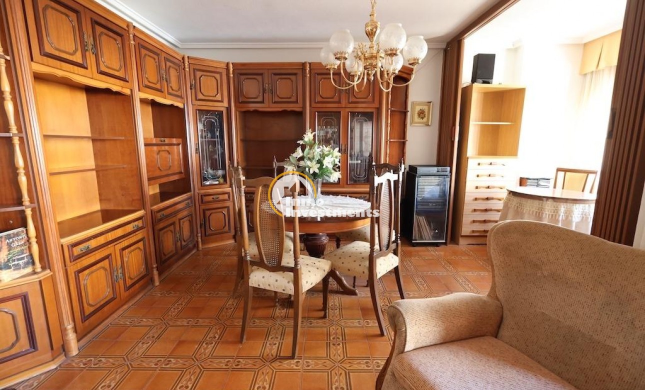 Resale - Apartment - Torrevieja - Playa del Cura