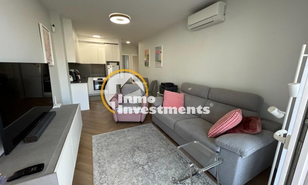 Reventa - Ático - Torrevieja - Estacion de autobuses