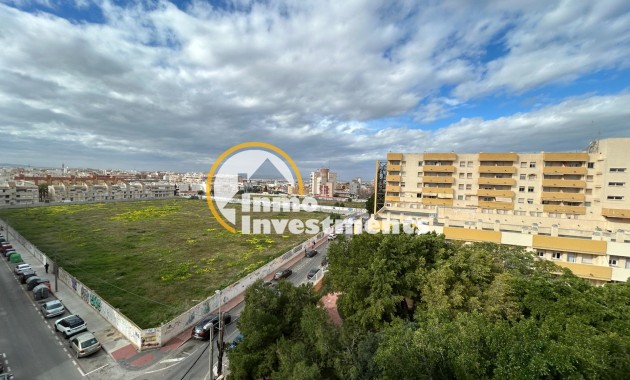 Reventa - Ático - Torrevieja - Estacion de autobuses