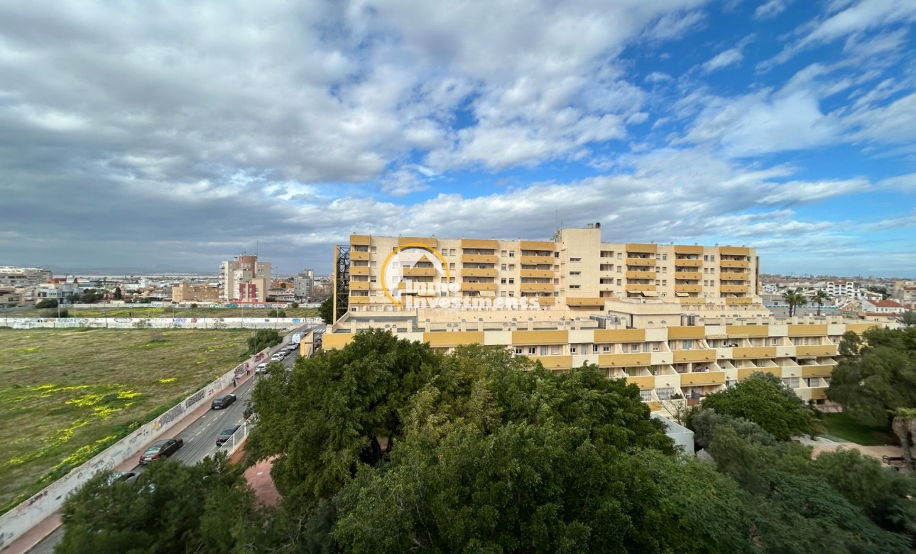 Reventa - Ático - Torrevieja - Estacion de autobuses