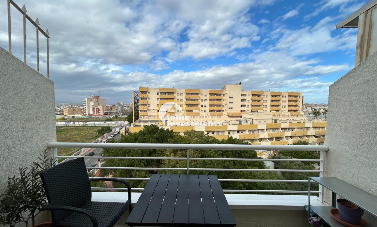 Reventa - Ático - Torrevieja - Estacion de autobuses