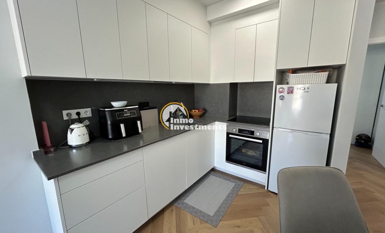 Reventa - Ático - Torrevieja - Estacion de autobuses