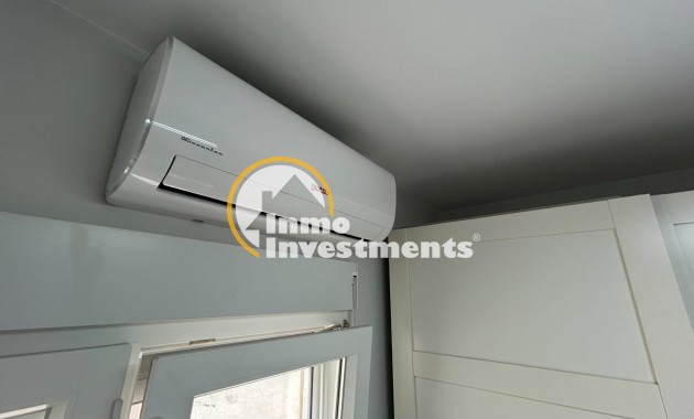 Reventa - Ático - Torrevieja - Estacion de autobuses