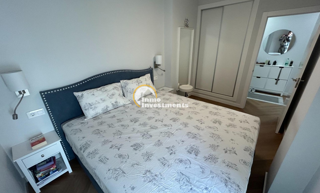 Reventa - Ático - Torrevieja - Estacion de autobuses