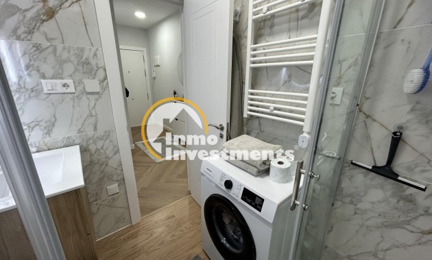 Reventa - Ático - Torrevieja - Estacion de autobuses