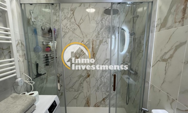 Reventa - Ático - Torrevieja - Estacion de autobuses