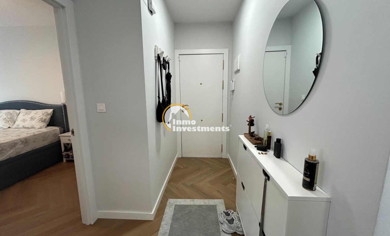 Reventa - Ático - Torrevieja - Estacion de autobuses