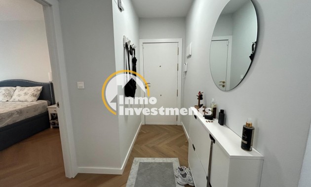 Reventa - Ático - Torrevieja - Estacion de autobuses