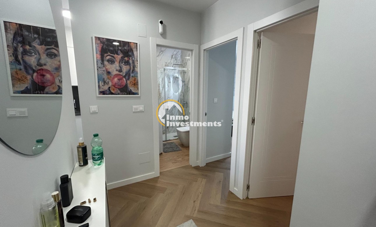 Reventa - Ático - Torrevieja - Estacion de autobuses