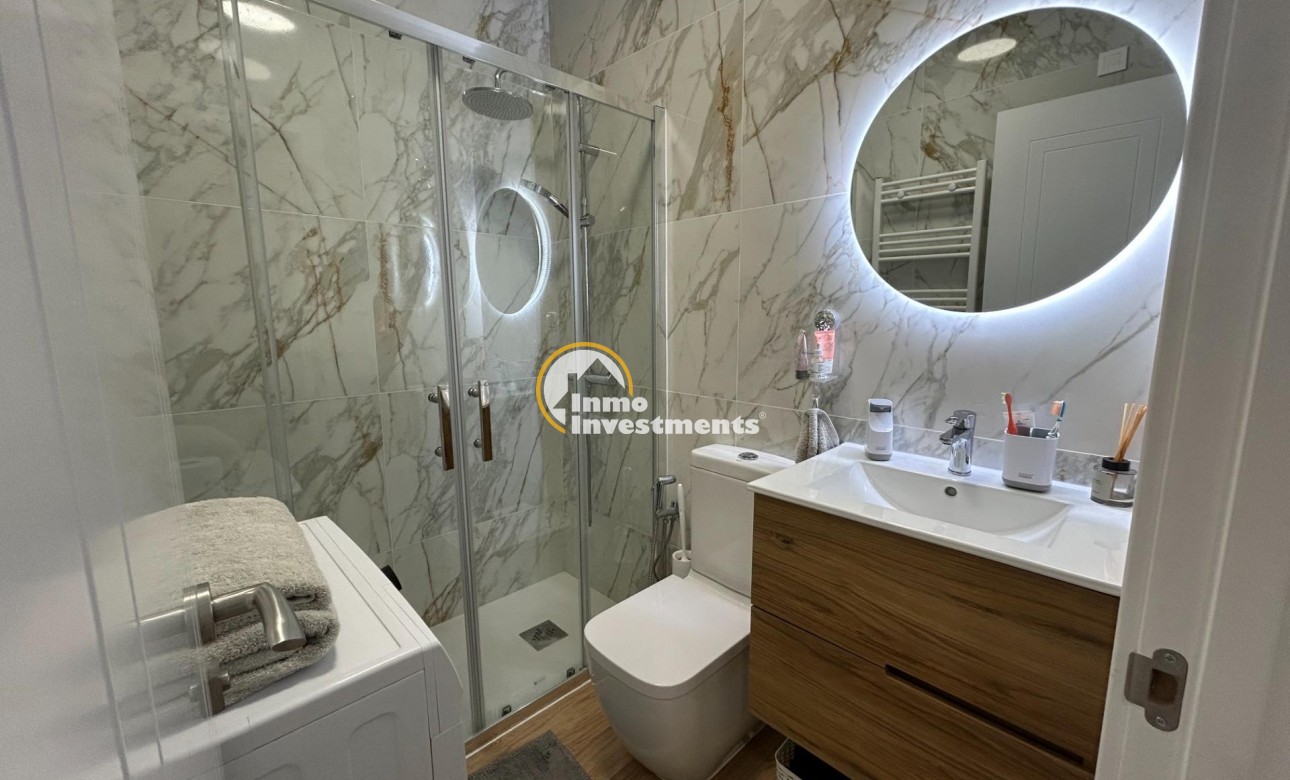 Reventa - Ático - Torrevieja - Estacion de autobuses