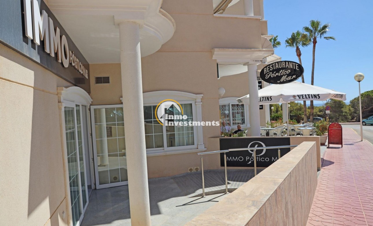 Alquiler larga temporada - Local comercial - Guardamar del Segura - Urbanizaciones