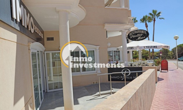 Alquiler larga temporada - Local comercial - Guardamar del Segura - Urbanizaciones