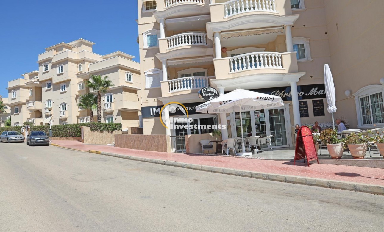 Alquiler larga temporada - Local comercial - Guardamar del Segura - Urbanizaciones